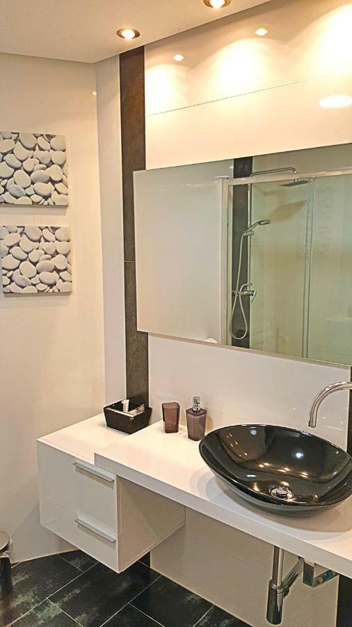 Apartamento Boulevard Gran Capitan Córdoba Kültér fotó